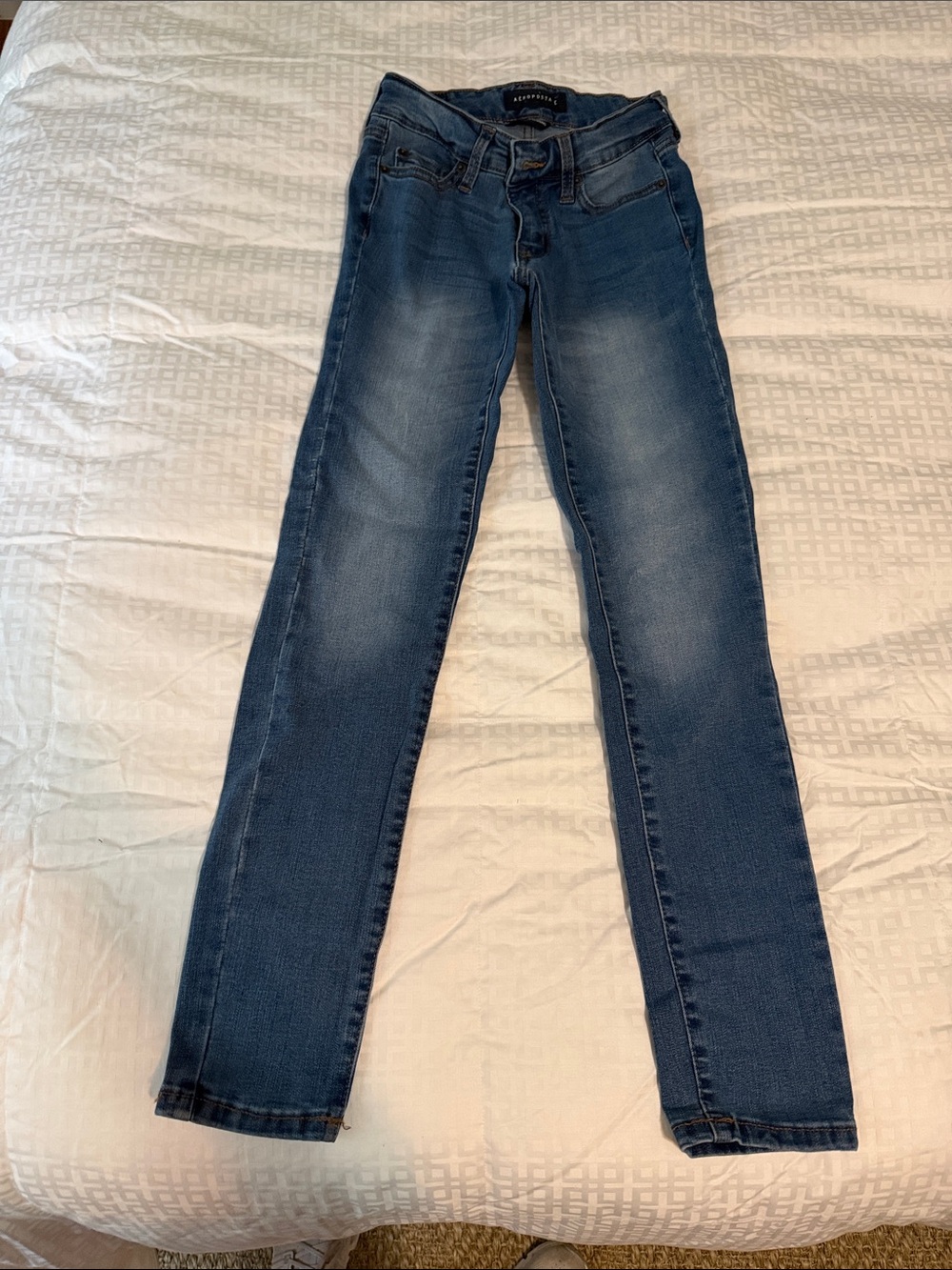 Women's Dark Wash Skinny Jeans - Aeropostale